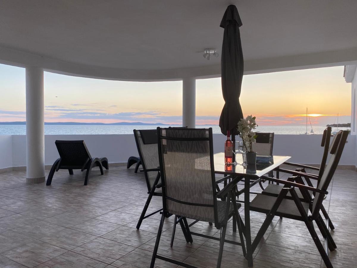 Villa Magia Sul Mare Петрчане Экстерьер фото