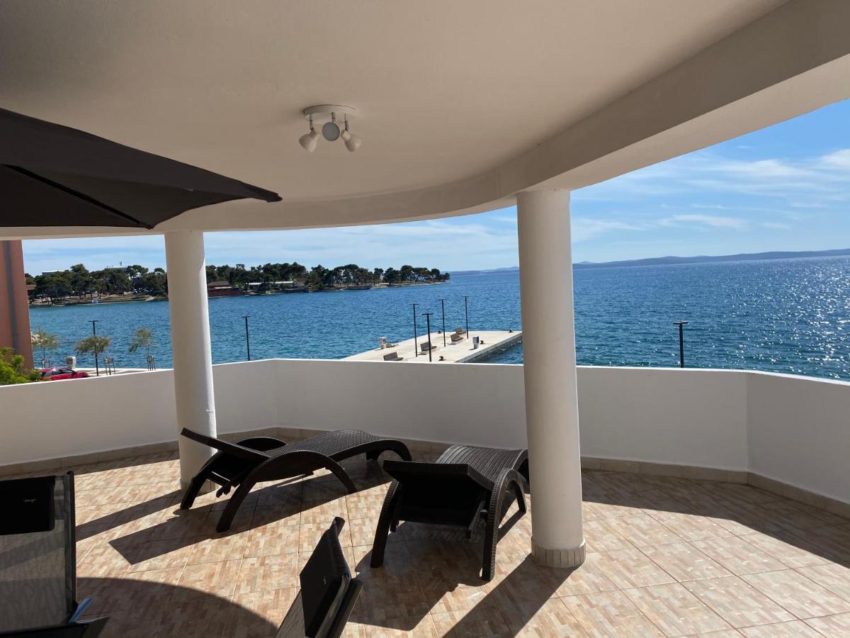Villa Magia Sul Mare Петрчане Экстерьер фото
