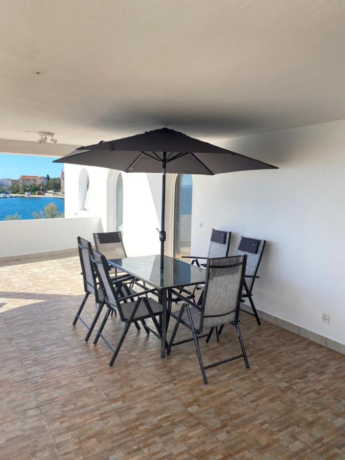 Villa Magia Sul Mare Петрчане Экстерьер фото